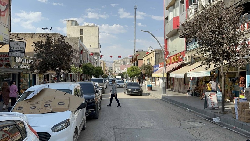 Şırnak Silopi'de termometreler 50 dereceyi gördü; sokaklar boşaldı - Resim : 2