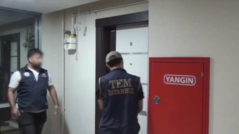 İstanbul ve Mersin'de terör örgütüne finansman sağlayan 8 kişi yakalandı - Resim : 2