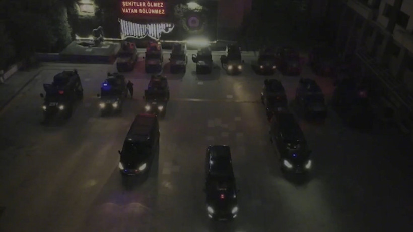 İstanbul ve Mersin'de terör örgütüne finansman sağlayan 8 kişi yakalandı - Resim : 1