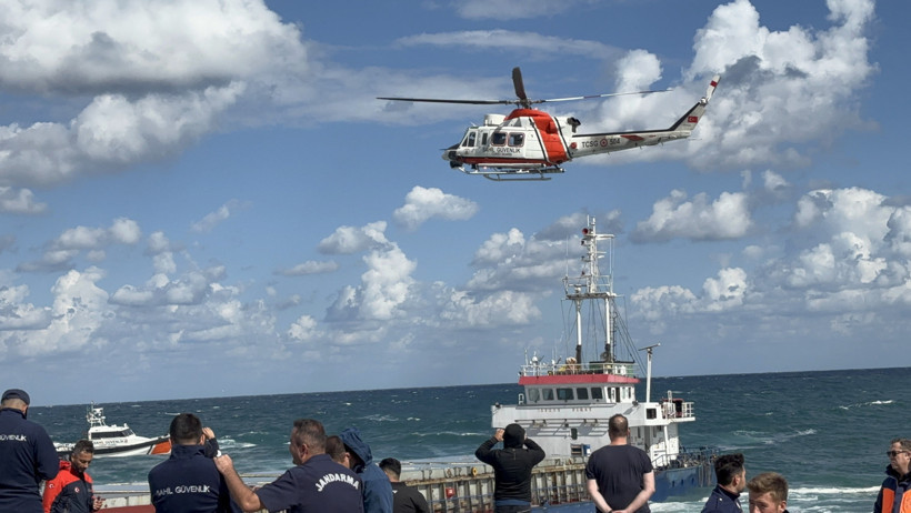 Kocaeli'de gemi karaya oturdu! 7 mürettebat helikopterle kurtarılıyor! - Resim : 2