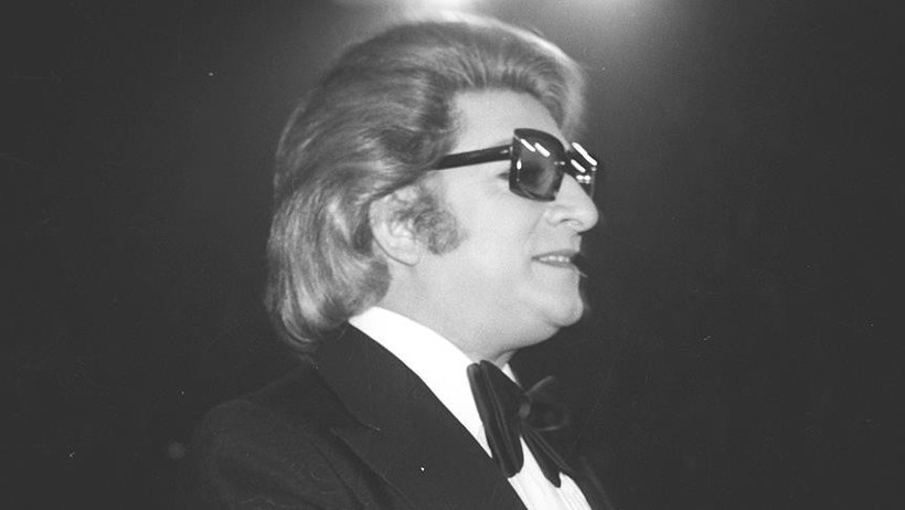 Zeki Müren'in Işığı 29 Yıldır Sönmedi - Resim : 1