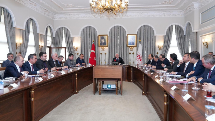 İstanbul'da gıda güvenliği masaya yatırıldı: İşletmelere 24 saat kesintisiz ses ve görüntü kaydı zorunluluğu - Resim : 1