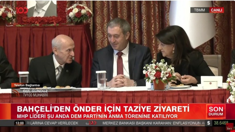 MHP lideri Devlet Bahçeli, Sırrı Süreyya Önder'i anma töreninde - Resim : 1
