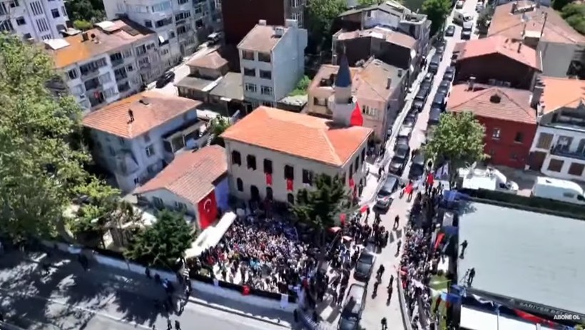Cumhurbaşkanı Erdoğan İstanbul'da Tarihi Gümrükçü İshak Ağa Camii açılışında konuştu - Resim : 2