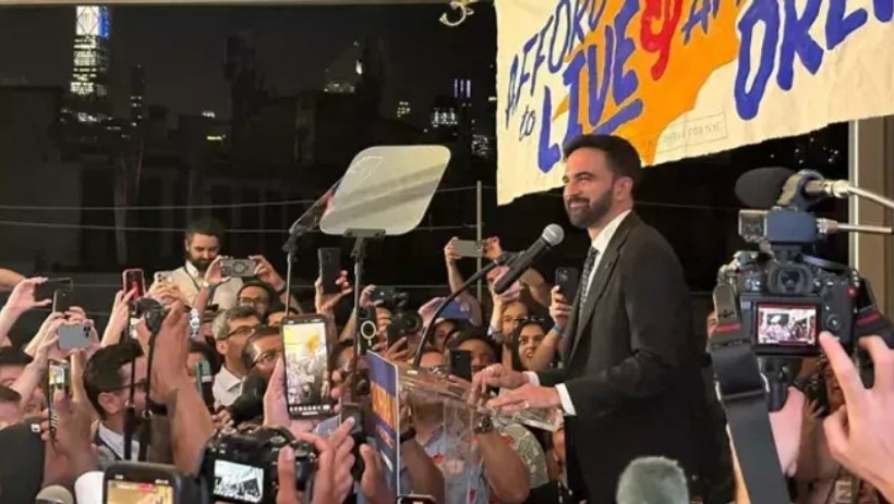 Demokratların Müslüman adayı kazanınca Trump yine ağzını bozdu: Tüm aptallar onu destekliyor - Resim : 1