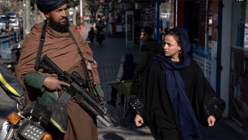 Dünya ülkelerinden Afganistan'da kadınların STK'lerde çalışmasını yasaklayan Taliban'a tepki - Resim: 1
