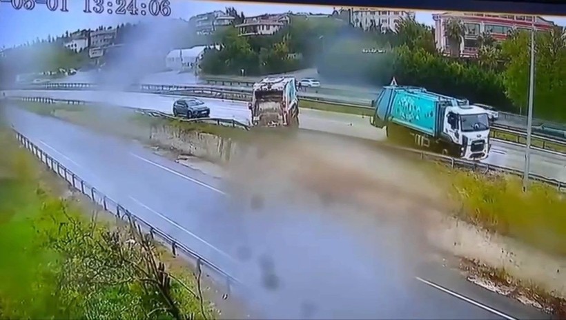 Büyükçekmece’de 30 saniye arayla 2 kaza güvenlik kamerasında - Resim: 1