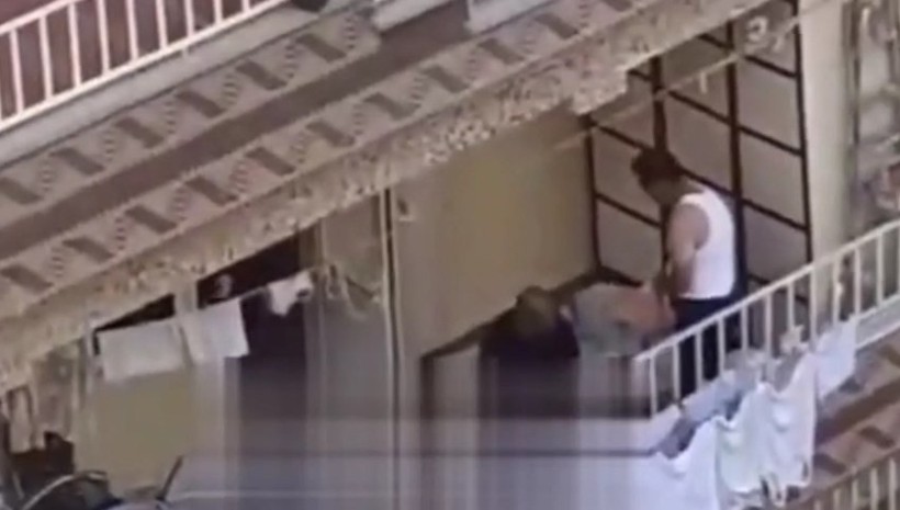 Şanlıurfa’da balkonda felçli hastaya şiddete gözaltı - Resim : 1