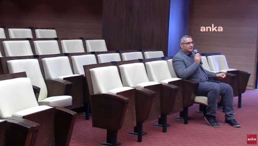 CHP Genel Başkan Yardımcısı Eren Erdem'in basın toplantısına tek kişi katıldı - Resim : 2