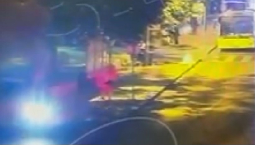 Taksim Meydanı’nda “zincirleme kapkaç” kamerada: 2 günde 6 telefon çaldılar - Resim: 5