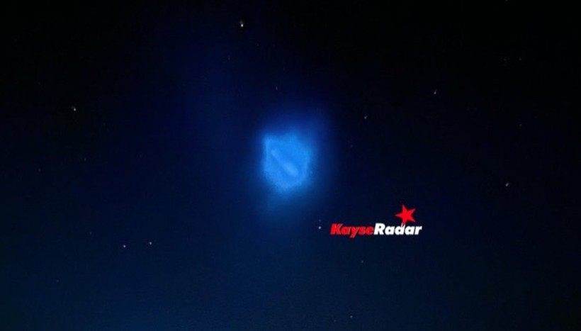 Kayseri ve birçok şehirde görülen mavi parlak cisim | Falcon 9 egzoz bulutu - Resim : 6