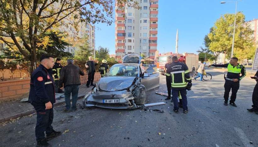 Otomobilini hızını denerken perte çıkardı - Resim: 3