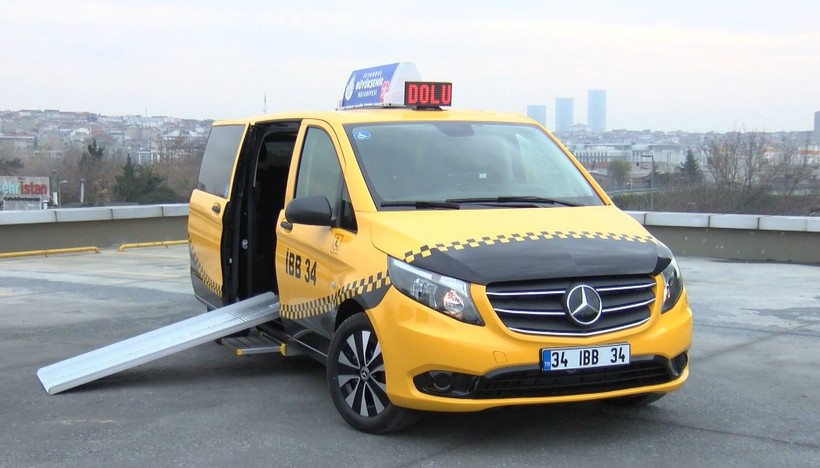 İBB minibüs ve dolmuşlardan dönüşen tam güvenlikli ilk taksinin prototipini tanıttı - Resim: 3