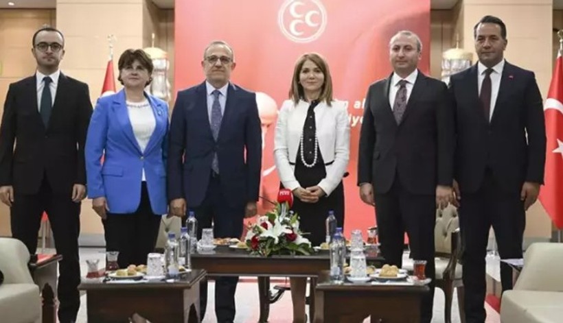Siyasi partilerin bayram trafiği başladı! Tarihi görüşmelerden detaylar - Resim : 3