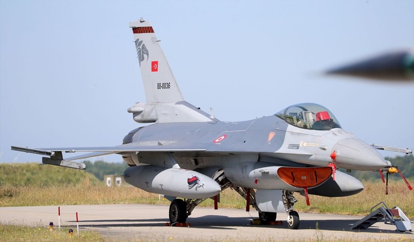 NATO, tarihinin en büyük hava tatbikatı Air Defender 2023'e hazır: Türk Hava Kuvvetlerine ait F-16 uçaklarına ve personeline ilgi çoktu - Resim: 11