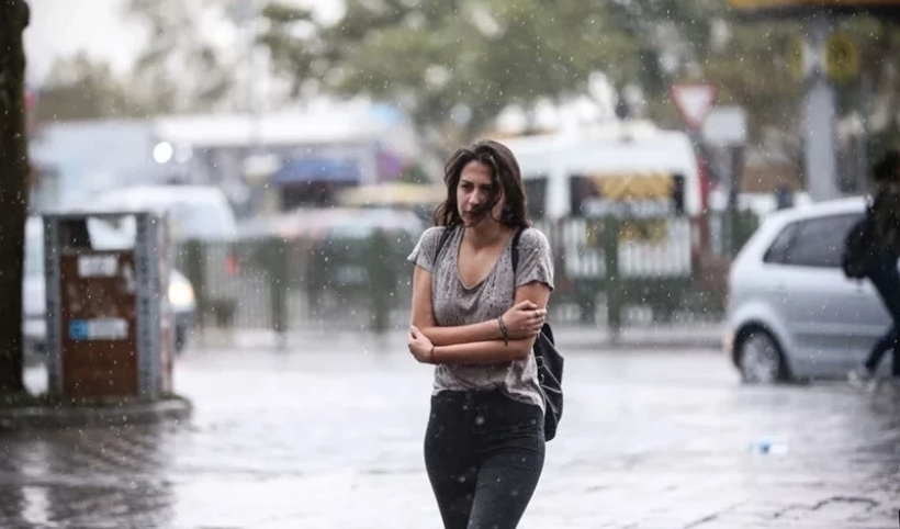 Meteoroloji’den İstanbul dahil sarı kod alarmı: Kuvvetli rüzgar ve fırtına uyarısı