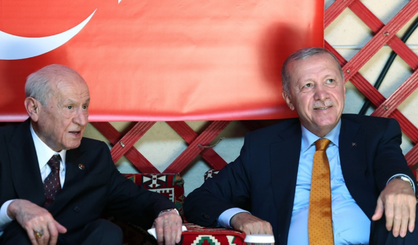 Cumhurbaşkanı Recep Tayyip Erdoğan ve MHP Lideri Devlet Bahçeli Ahlat'ta