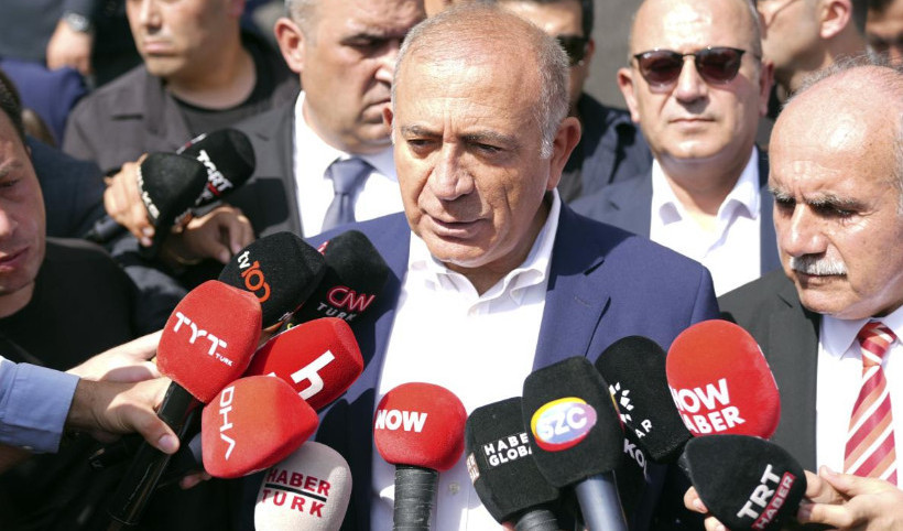 Gürsel Tekin'den il binası açıklaması! "Tartışmaların parçası olmayacağız"