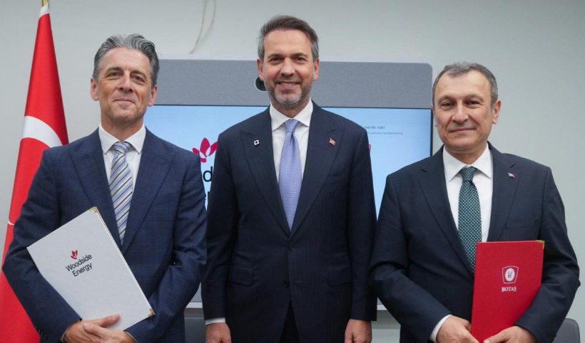 Bakan Bayraktar duyurdu! BOTAŞ'tan 70 milyar metreküplük LNG anlaşması