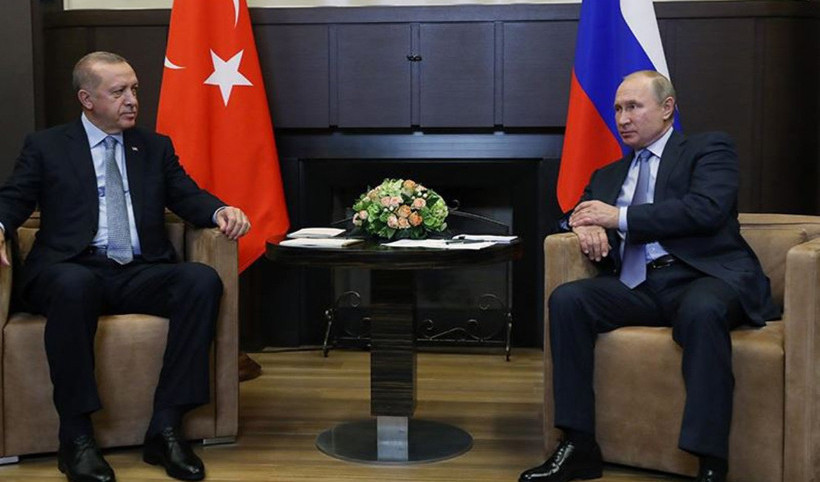 Erdoğan ve Putin telefonda görüştü: Kritik ikili ilişkiler ve bölgesel gündem