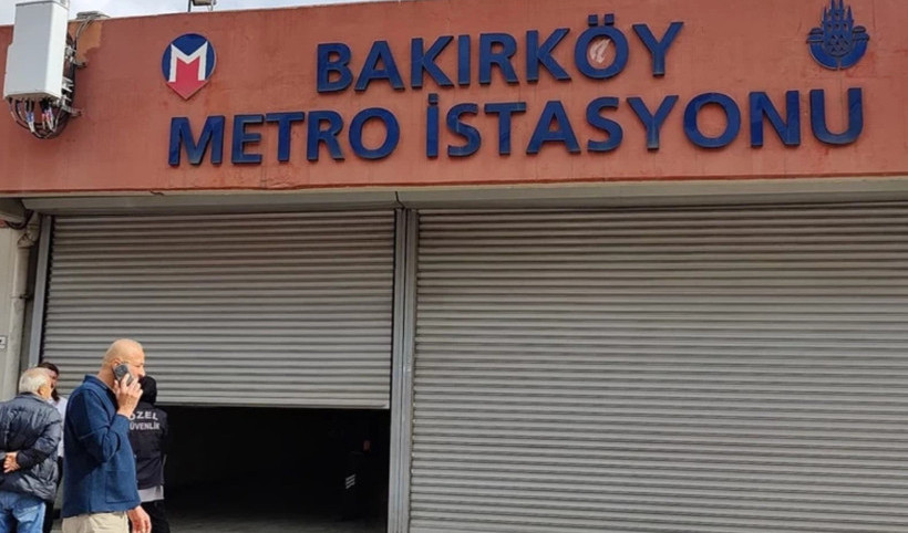 İstanbul metrosunda İntihar! Genç adam raylara atlayarak canına kıydı