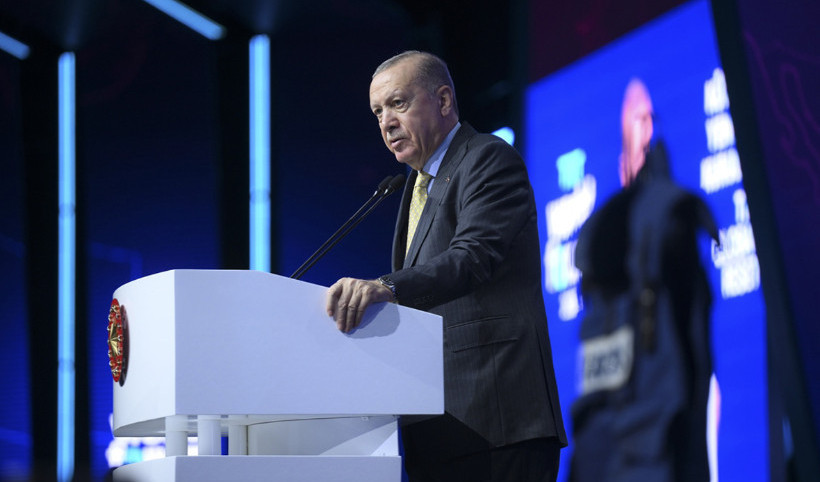 Cumhurbaşkanı Erdoğan’dan sert mesaj: “Türkiye olarak bunu yutmayız”