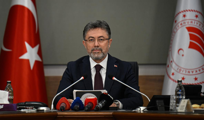 Bakan Yumaklı: Zirai ilaçlar reçete ile satılacak