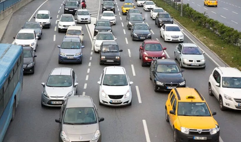 Trafik ve ehliyet cezası borcu olanlar dikkat! Meclis'te yasalaştı: Binlerce borç silinecek - Resim: 1