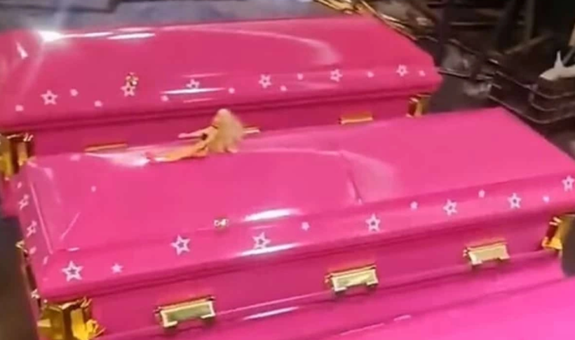 Barbie çılgınlığı akılalmaz boyutlara ulaştı! Tabutlar bile artık pembe... "Barbie gibi dinlenebilirsiniz" - Resim : 4
