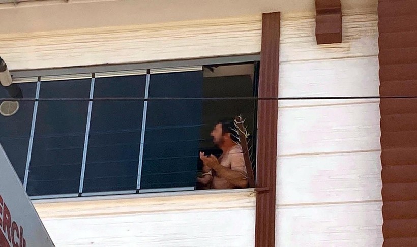 Eşiyle tartışan adam 4 aylık oğlunu pencereden atmaya kalktı - Resim: 3