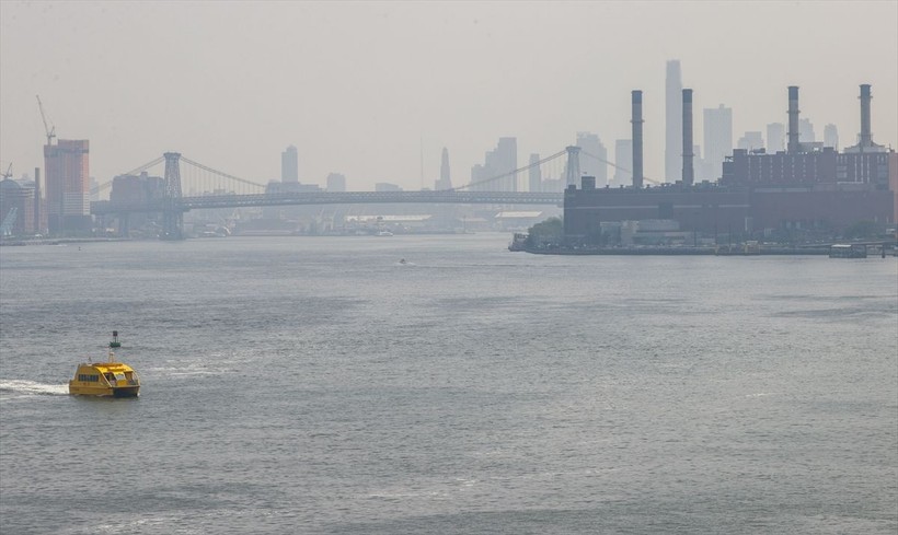 Kanada'da meydana gelen yangının dumanları New York'a ulaştı: Kent duman altında kaldı - Resim: 20
