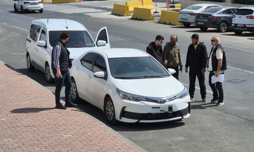 Tekirdağ'da tüyler ürperten olay: Yardım için gitti, evin çocuğu boğazını kesti - Resim: 8
