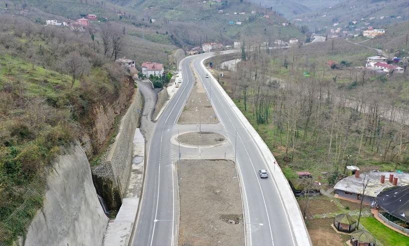 Doğu Karadeniz'i İç Anadolu'ya bağlayan Dereli kara yolu ulaşım süresini kısalttı - Resim: 22