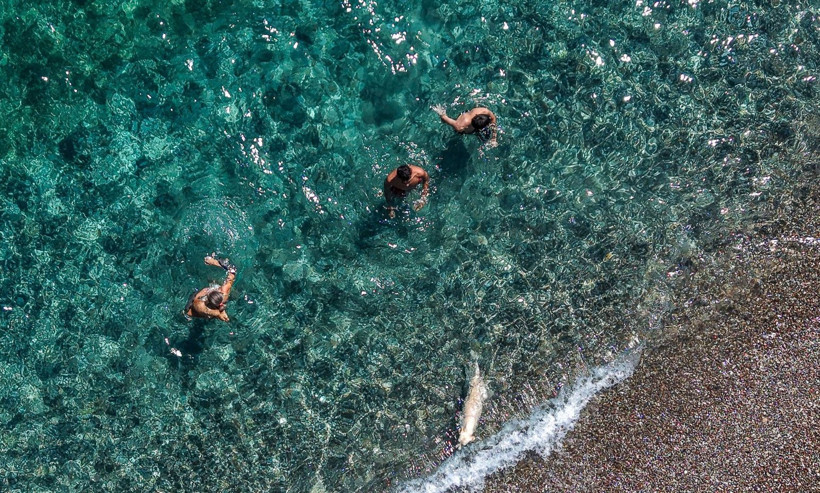 Tatilin son günlerinde Antalya sahilleri doldu - Resim: 3