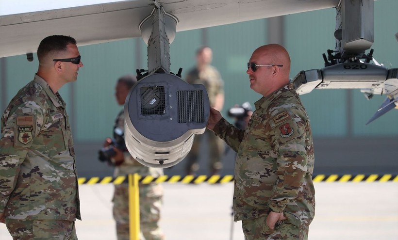 NATO, tarihinin en büyük hava tatbikatı Air Defender 2023'e hazır: Türk Hava Kuvvetlerine ait F-16 uçaklarına ve personeline ilgi çoktu - Resim: 38