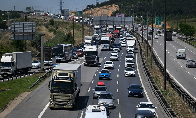 İstanbul-Ankara arası yola gidecekler dikkat! TEM otoyolunda 46 günlük onarım çalışması - Resim: 2