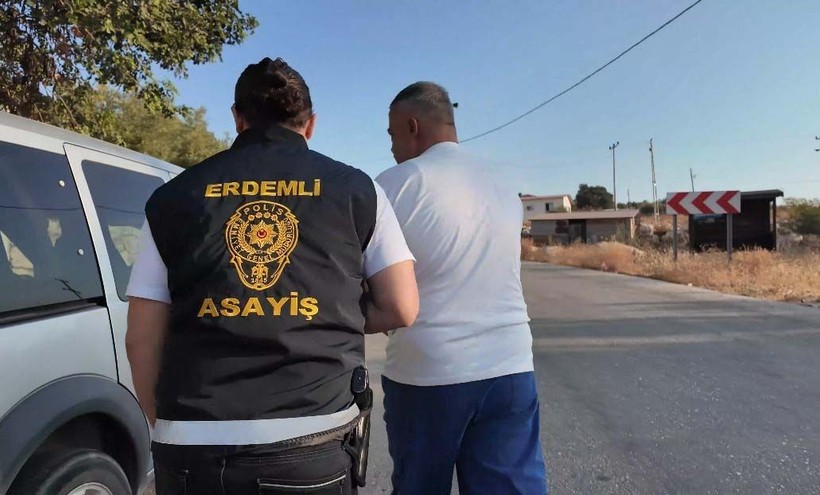 Mersin'de fuhuş operasyonu! 50 milyonluk mala el konuldu! 18 kadın kurtarıldı - Resim: 3