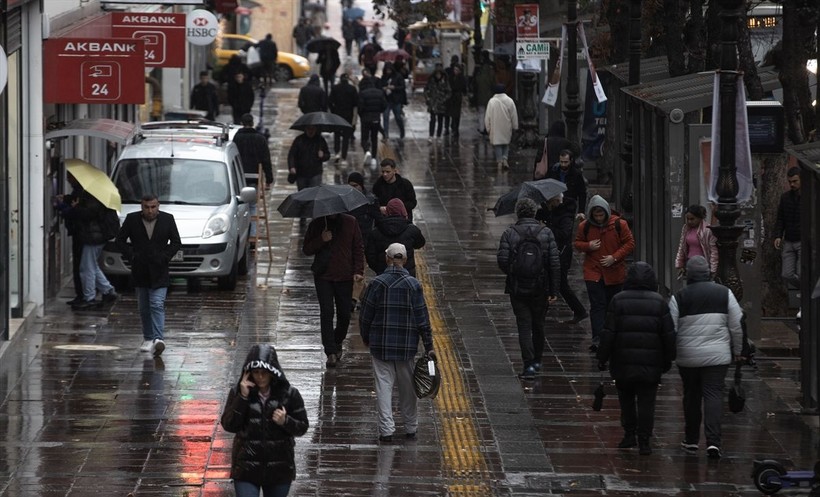 Marmara ve Kuzey Ege'de yarın kuvvetli yağışın etkili olması bekleniyor - Resim: 8