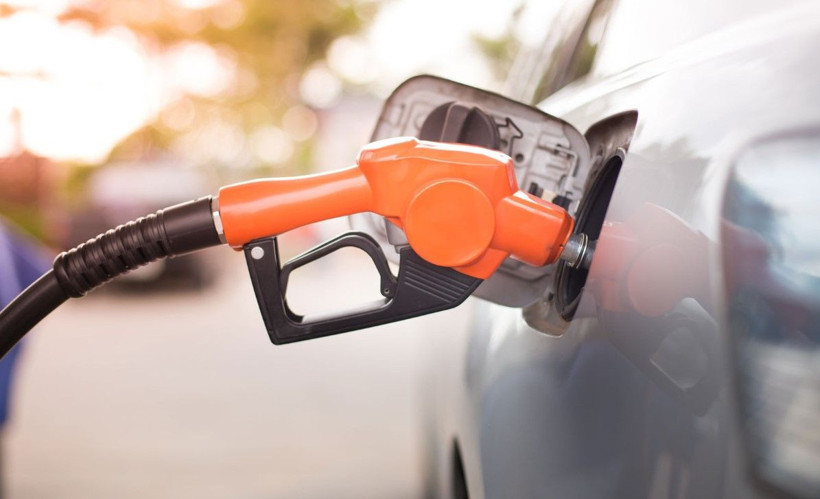 Depoları fulleyin! Benzine zam geliyor! - Resim: 1
