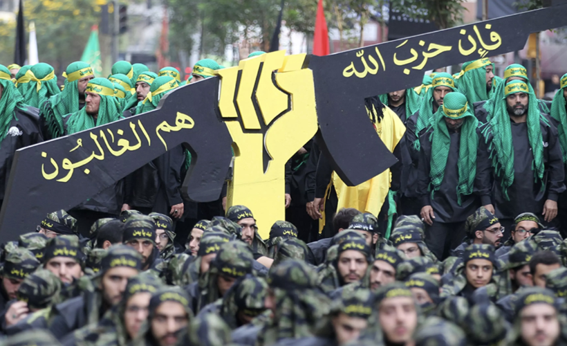 Lübnan'da faaliyet gösteren Hizbullah örgütü silah bırakacak mı?