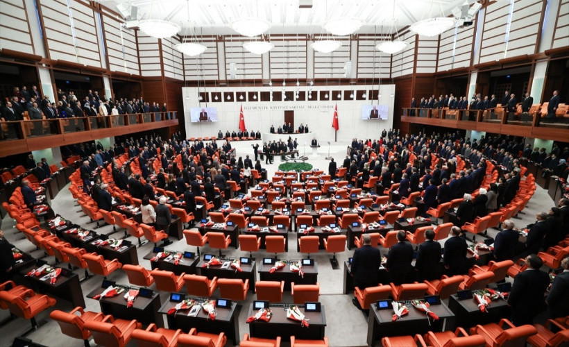 Trafik cezaları ve sanal bahis de vardı! 11. Yargı paketinin Meclis'e sunumu ertelendi