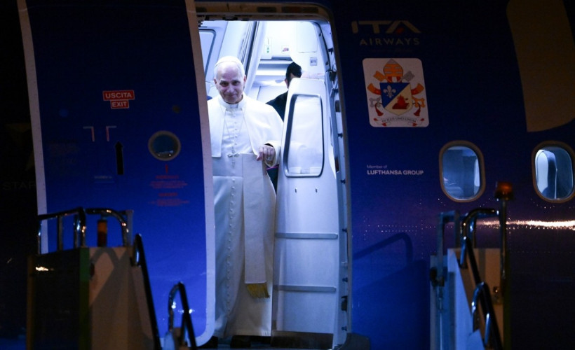 Papa’nın uçağı için teknisyen geldi; yazılım yüklemesi yapılacak