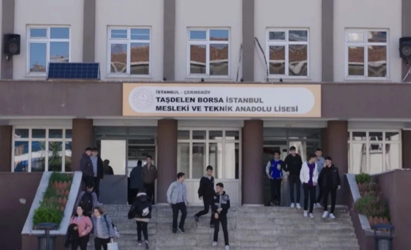 Çekmeköy'de okulda dehşet: Öğrenci, 2 öğretmenini ve bir arkadaşını bıçakladı