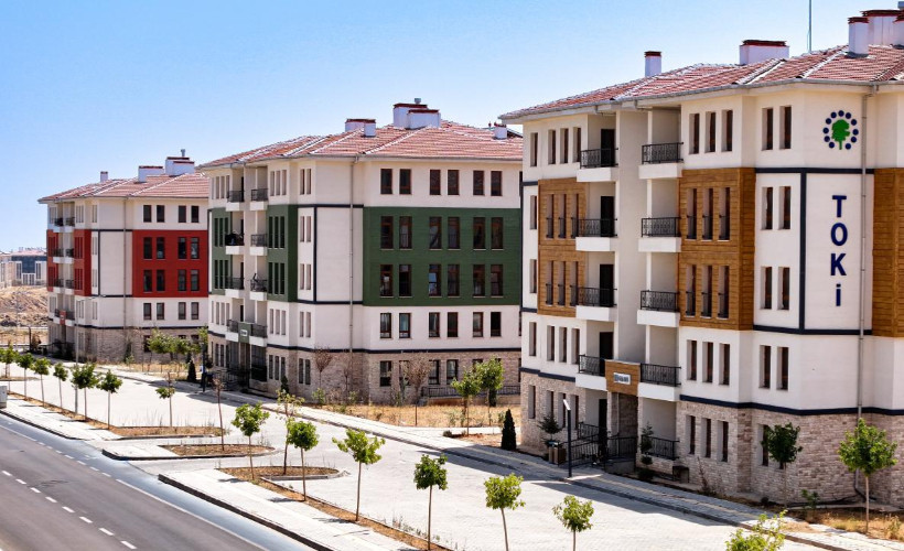 500 bin sosyal konut projesinde büyük gün: İzmir ve Hatay’da kura heyecanı