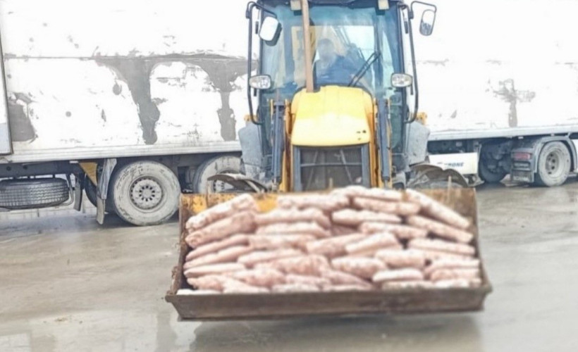 Sakarya'da 32 ton son tüketim tarihi geçmiş tavuk eti ele geçirildi