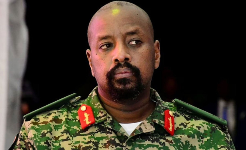 Ugandalı komutandan skandal Türkiye çıkışları: “5 Türk kadınla evlendim” iddiası tepki topladı