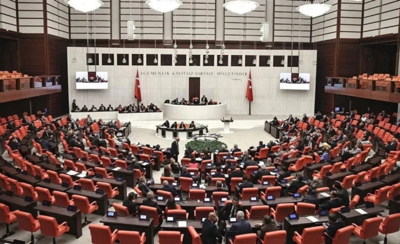 Gözler TBMM’de! Yeni resmi tatil geliyor: Tarih belli oldu