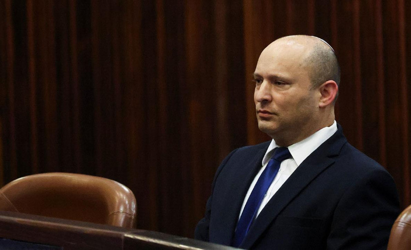 Eski İsrail Başbakanı Bennett'ten Netanyahu'ya sert çıkış: "İsrail askerlerinin Lübnan'da ateş etmeleri yasak"