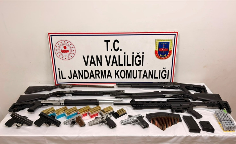 Van'da 800 küçükbaş gaspına İHA destekli operasyon! Çobanları silahla tehdit eden 4 şüpheli yakalandı