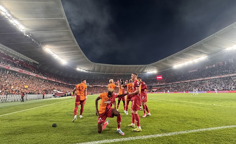Şampiyon Galatasaray! Trabzonspor'u 3-0 yenen Galatasaray Ziraat Türkiye Kupası'nın sahibi oldu - Resim : 1